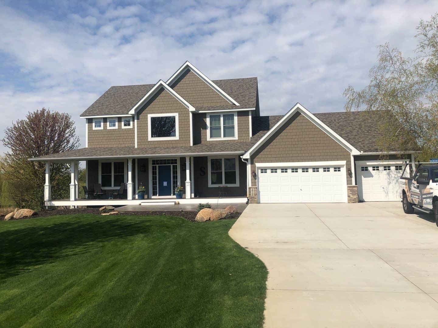 Completed exterior project in Prior Lake, MN by First Impressions Exteriors