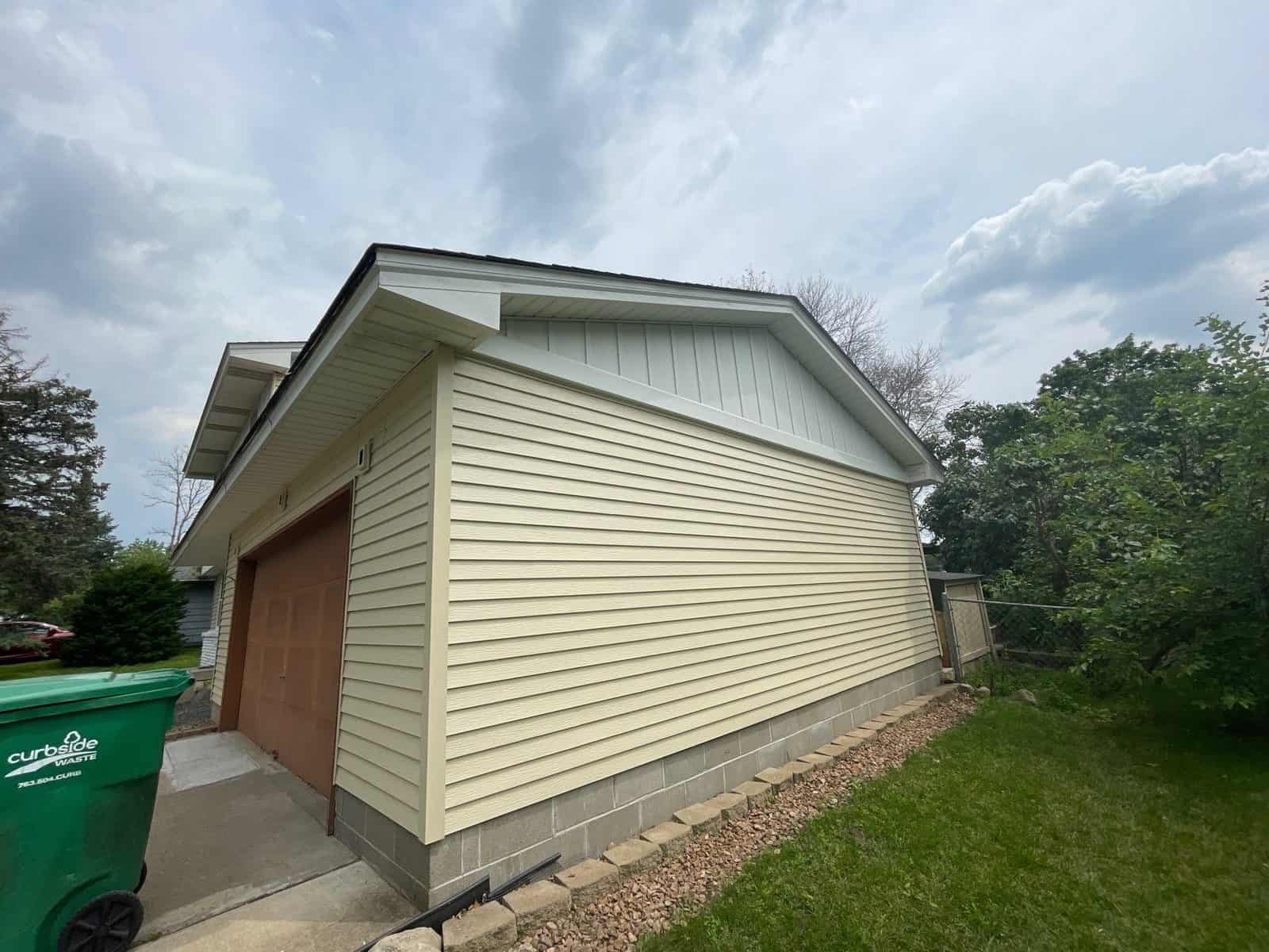Completed exterior project in Brooklyn Park, MN by First Impressions Exteriors