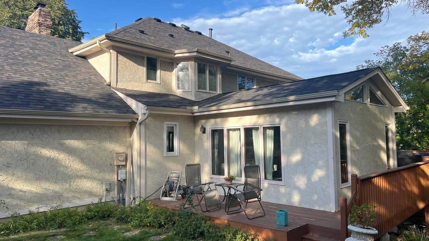 Plymouth, MN home with its old roof before the replacement