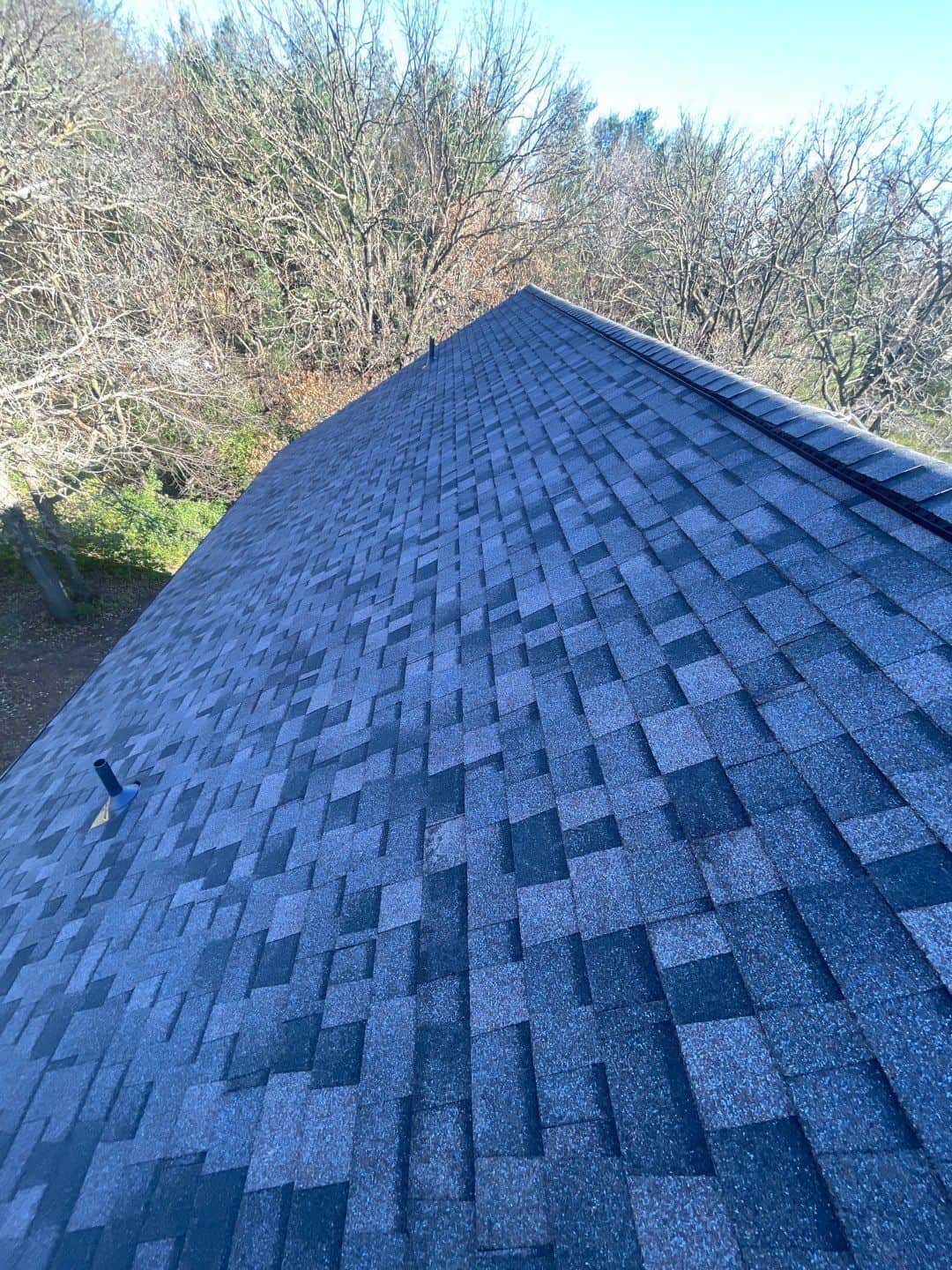 Owens Corning Duration shingles in Midnight Plum up close