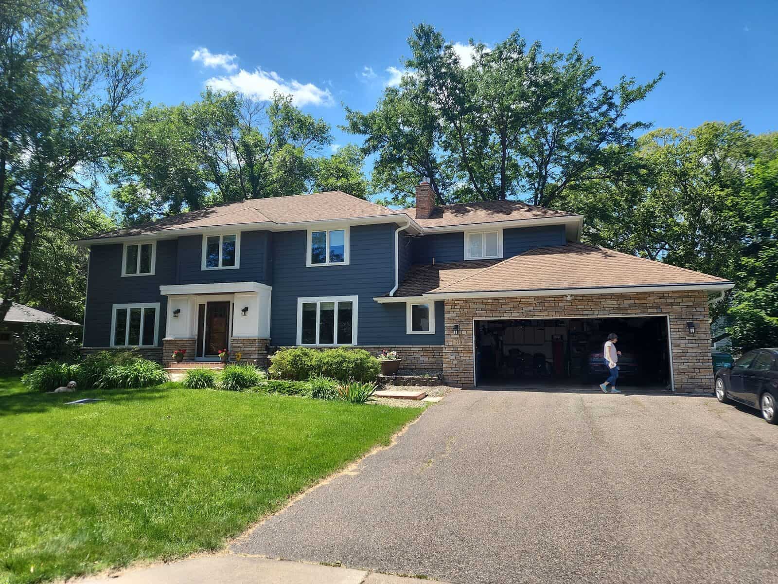 Golden Valley, MN home with its old roof before the replacement