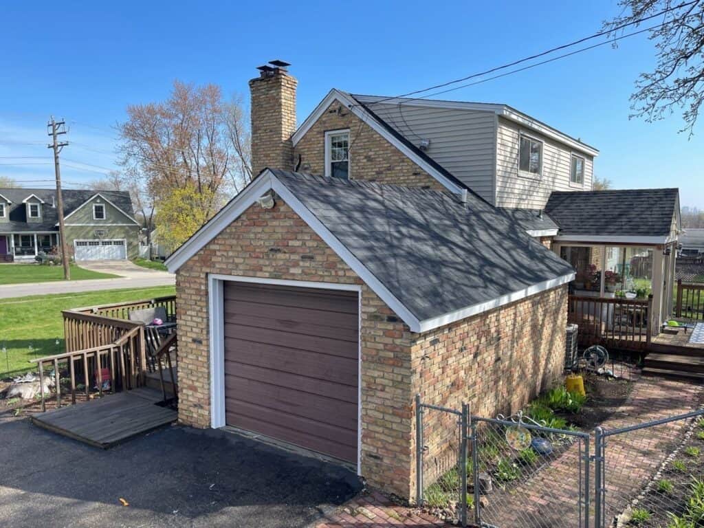 Saint Louis Park, MN home with a new Owens Corning Duration roof in Onyx Black