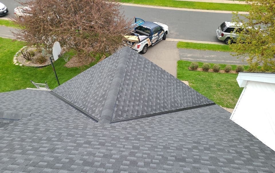 Close-up of new GAF Timberline HDZ shingles in Charcoal