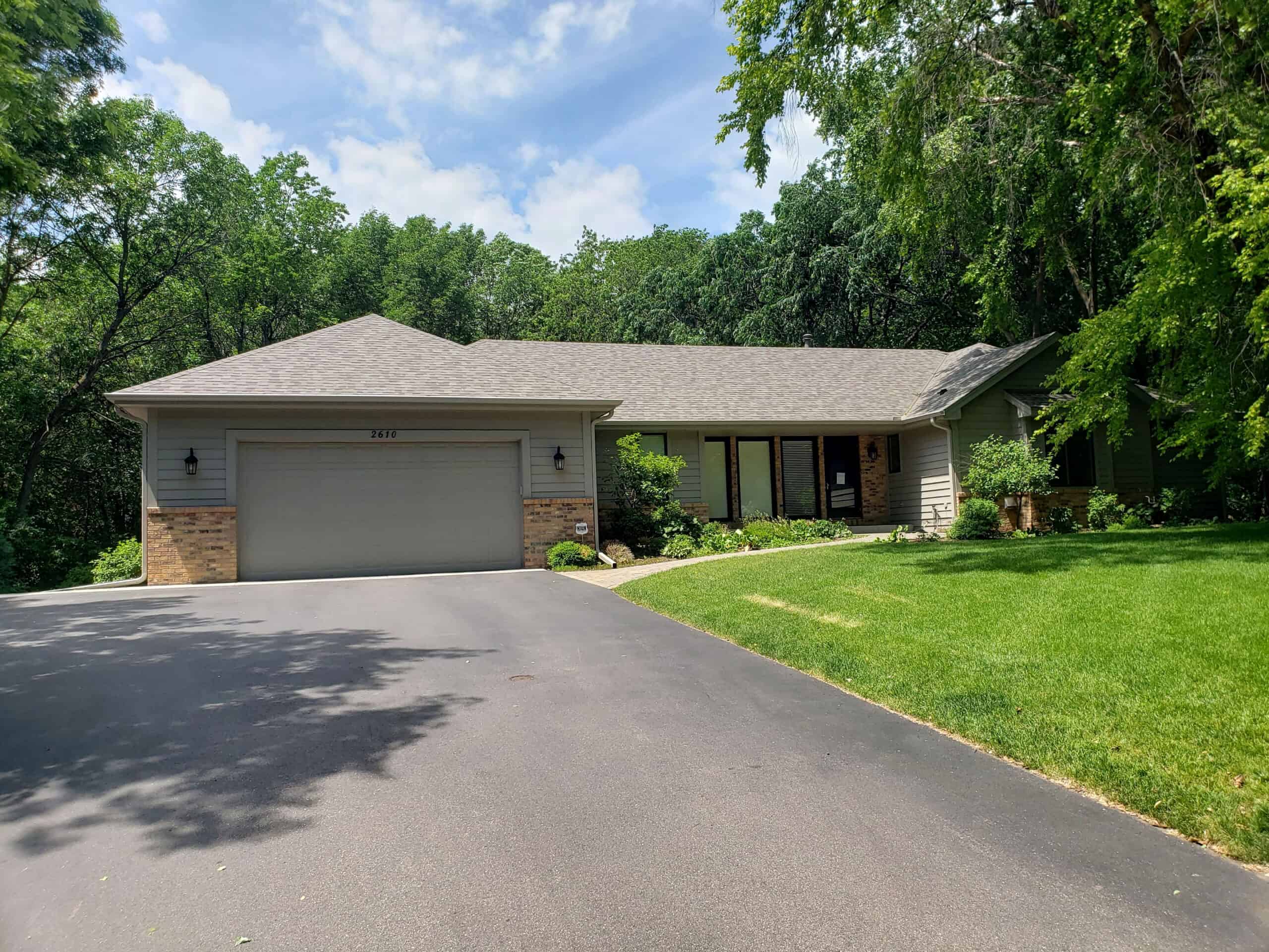 Completed roof in Minnetonka, MN